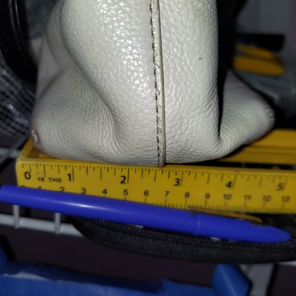 KATE SPADE Ivory Black Leather Handbag Purse Tote - Picture 15 of 16